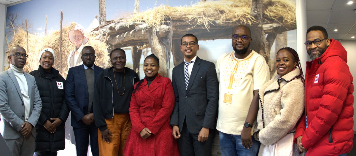 MercyLaker's tweet photo. Today, the @IFRCAfrica Pretoria Delegation engaged with @DIRCO_ZA on IFRC’s strategic priorities, including Strategy 2030, Renewal 3.0 &amp; Ubuntu Fund.

Great engagement on collaboration&amp; the role of the #RCRC Movement in supporting communities in South Africa and the region. https://t.co/RVz2G3VNd6