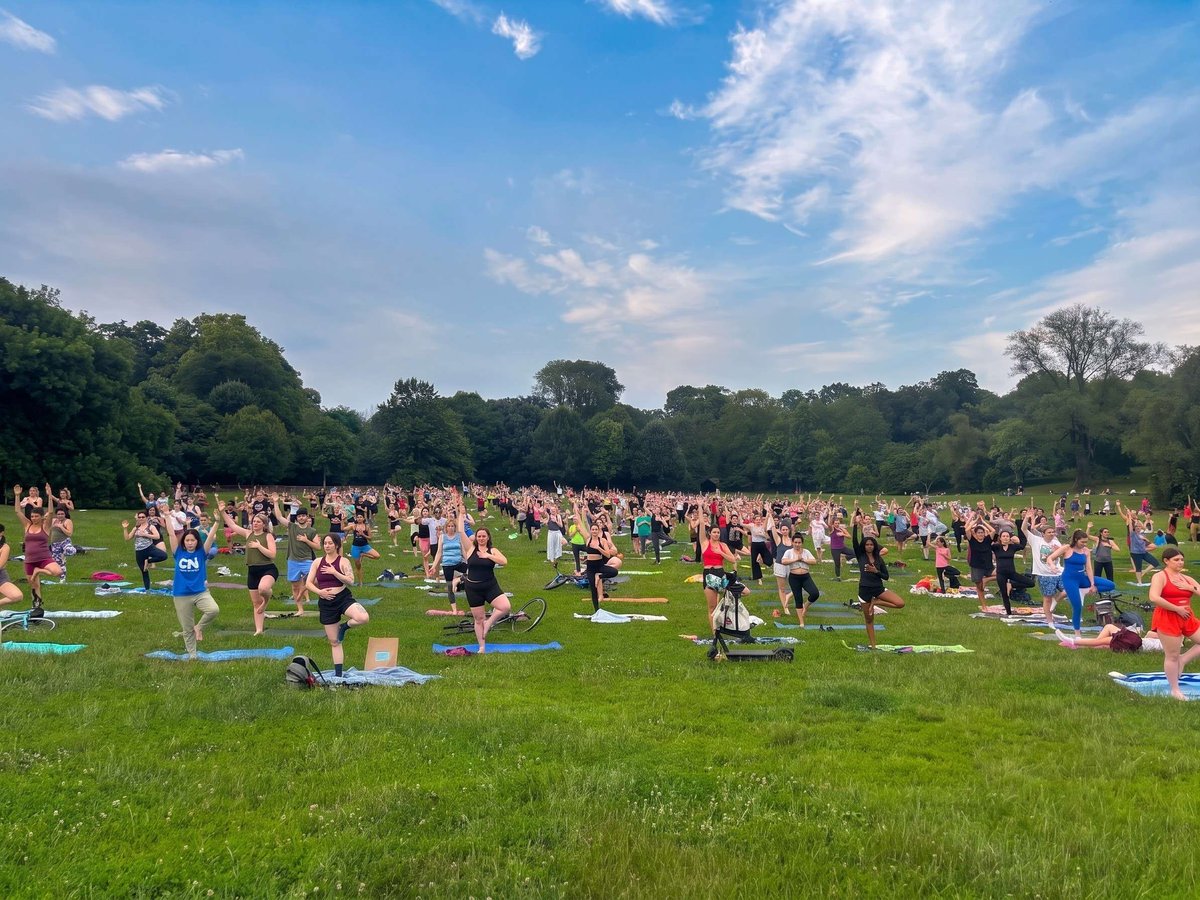 prospect_park's tweet photo. Summer evenings are made for yoga! Roll out your mat and join Brooklyn Flow in Prospect Park at 7 pm  on Thursdays through August 27 thanks to @nypcommunity. All levels welcome. RSVP + waiver required. Bring a mat, water and unwind! Link in bio or https://t.co/mih0a7HBOm. https://t.co/3J9oyR9uD6