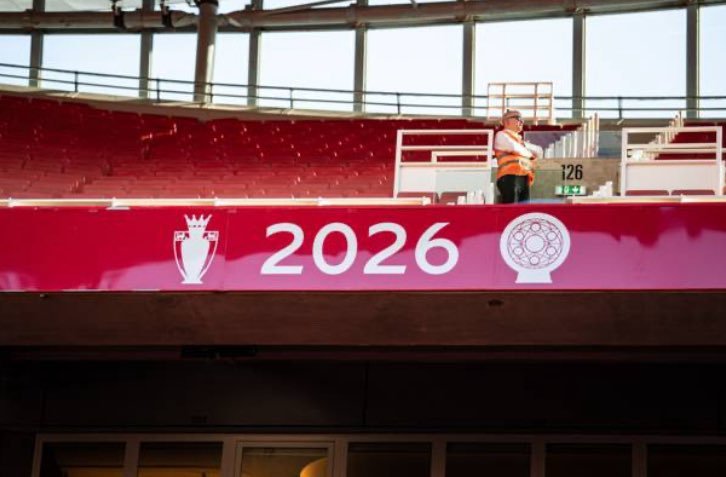 Ricefanpage022's tweet photo. Looking at the Emirates Stands it's beautiful 🏆🏆 https://t.co/sF3BYSbP7f