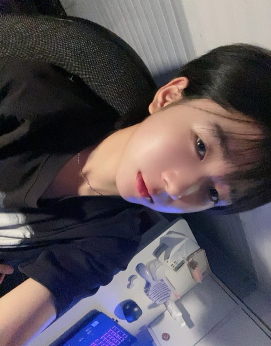 0Qin530's tweet photo. เห้ออออ~ https://t.co/cvAgFPa8w2