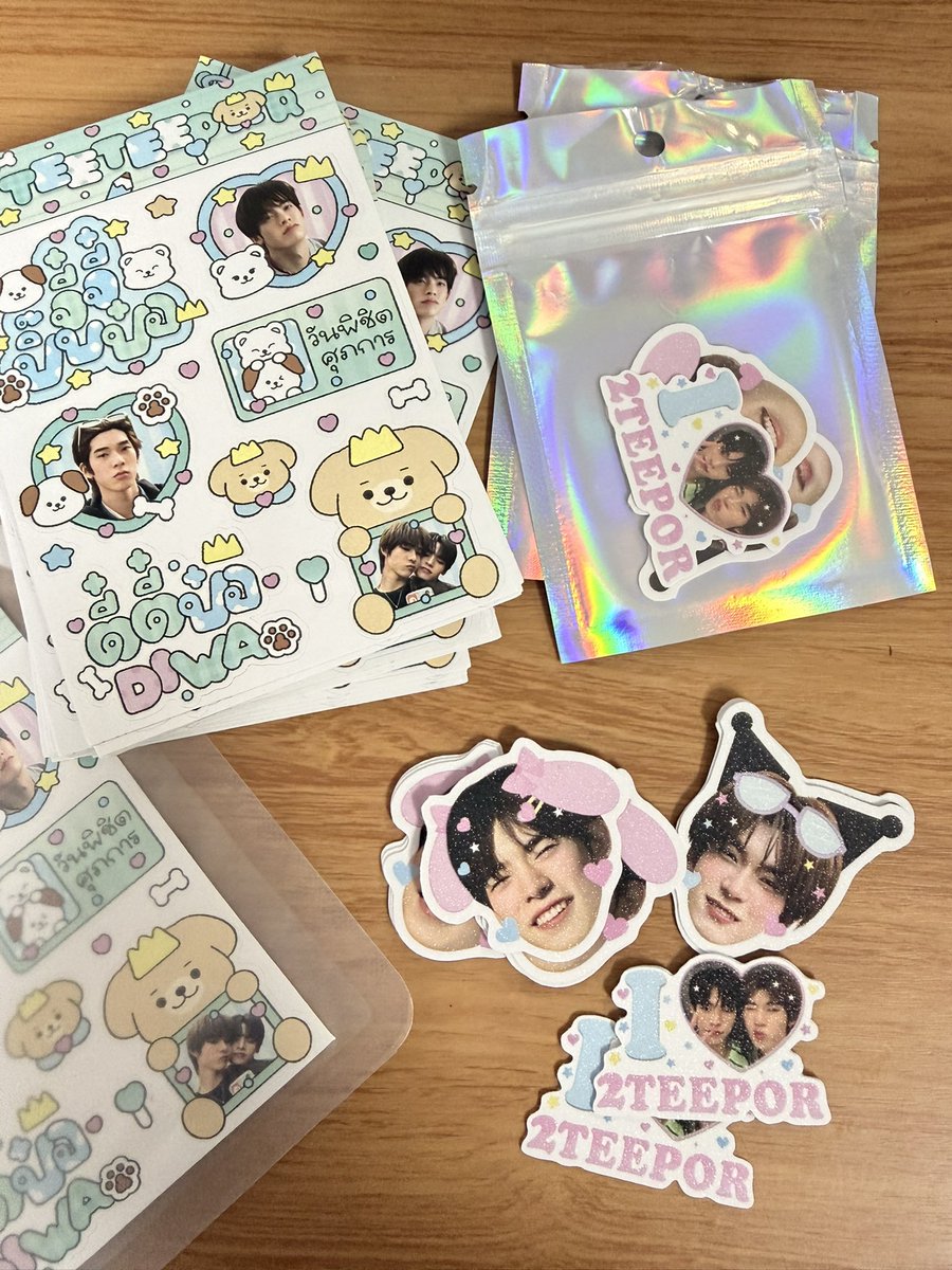 faiickl's tweet photo. *𝐆𝐈𝐕𝐄𝐀𝐖𝐀𝐘  𝐃𝐔𝐀𝐍𝐆 𝐆𝐎 𝐑𝐎𝐔𝐍𝐃 𝐂𝐎𝐍𝐂𝐄𝐑𝐓  *

 ₊🐾 sticker a7, die-cut set 🐾₊

🗓️ : 15-16 August 2026
📍 : Impact arena 
⏱️ : tba
♾️ : exchang pls dm kaa
🐶🐻‍❄️ : สถานที่แจ้งอีกทีใน X นะมัม 

#DuangGoRoundConcert 
#เจอด้วงที่อิมแพคนะเธอ 
#ด้วงกับเธอSeries https://t.co/h09Q1FbgKQ