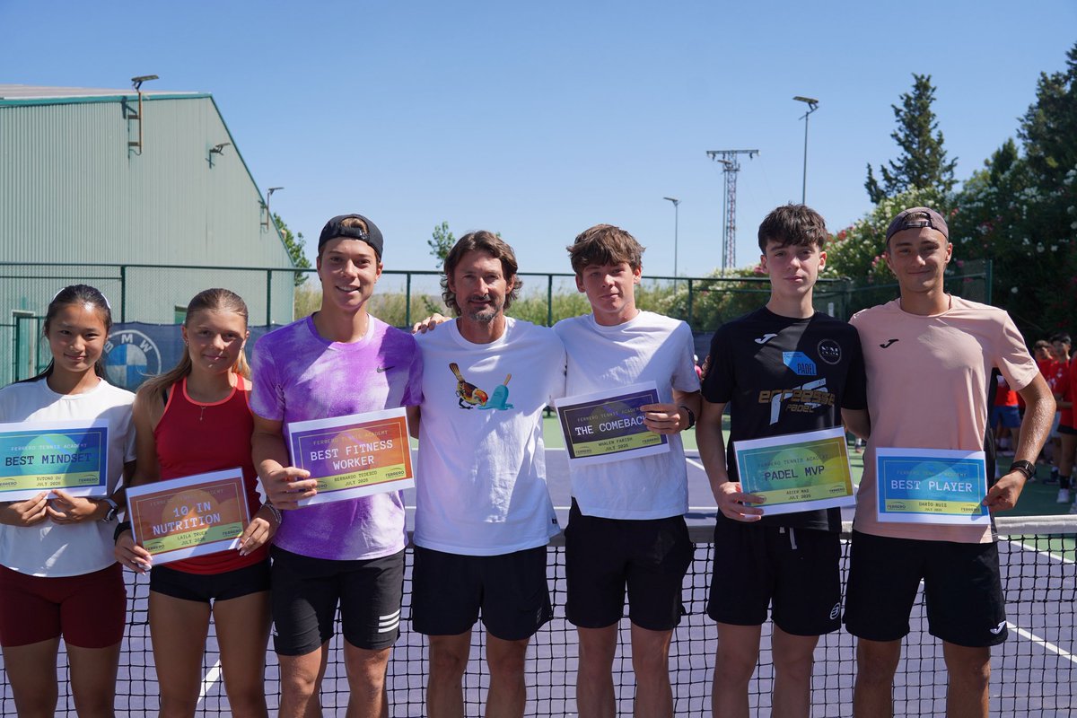 Ferreroacademy's tweet photo. Every month we celebrate our #FerreroPlayers by recognizing their hard work, dedication, and progress across different categories:
Best Player, Most Consistent Player, 10 in Nutrition, Best Fitness Worker, The Comeback, Padel MVP, Best Mindset
Bravo #TeamFerrero VAMOS ❤️ https://t.co/nQ6bnQd6eg