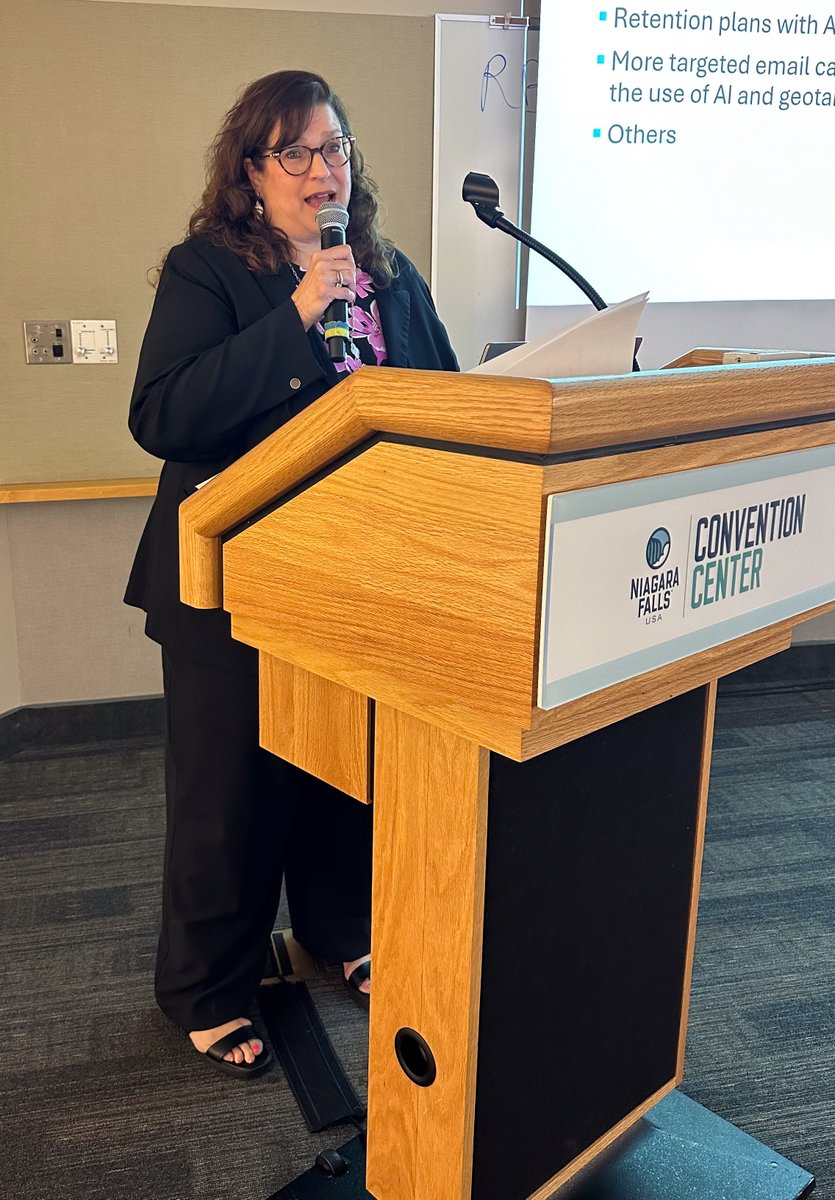 okstatechamber's tweet photo. Sharing what works! 👏 Our VP of Membership, Stephanie Snyder, recently shared her expertise with fellow Chamber executives from across the country at the national conference, highlighting revenue trends and the strategies behind our nation-leading member retention numbers. https://t.co/S4q5PcvFpp