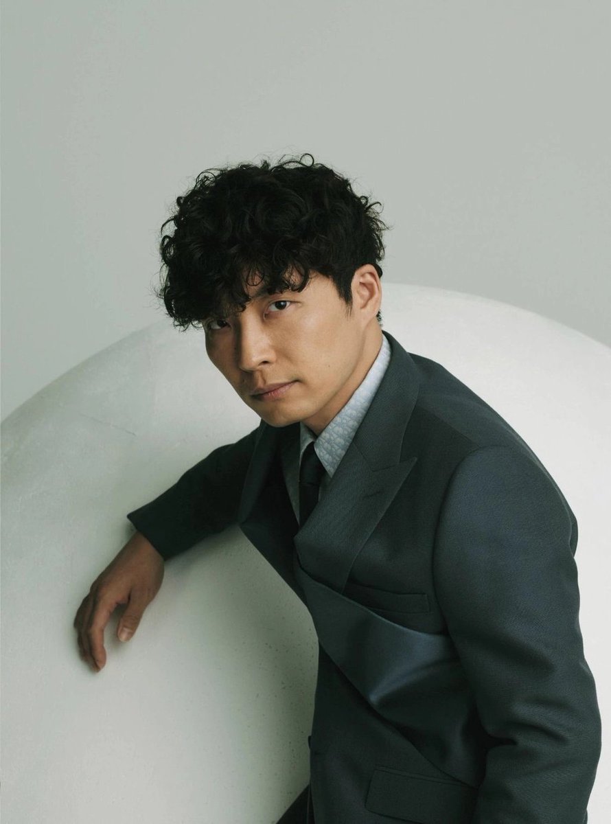 pirepur999's tweet photo. 괴테 2020 05 aka 시마카즈미 잡지 https://t.co/J4aqAn8E8v
