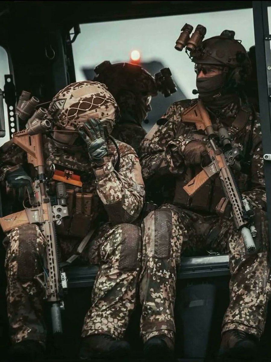 WarFlash_2630's tweet photo. 🇩🇪 ⚡️German KSK operators in action.

Elite training, advanced kit and a level of discipline where every detail matters. The German Kommando
Spezialkräfte (KSK) are built for some of the most demanding missions in the Bundeswehr.

The gear looks impressive - but the real weapon is the training behind it.

"Bro looks like he walked straight out of a special-ops movie."

"Those night-vision setups are serious."
"Pure professionalism.