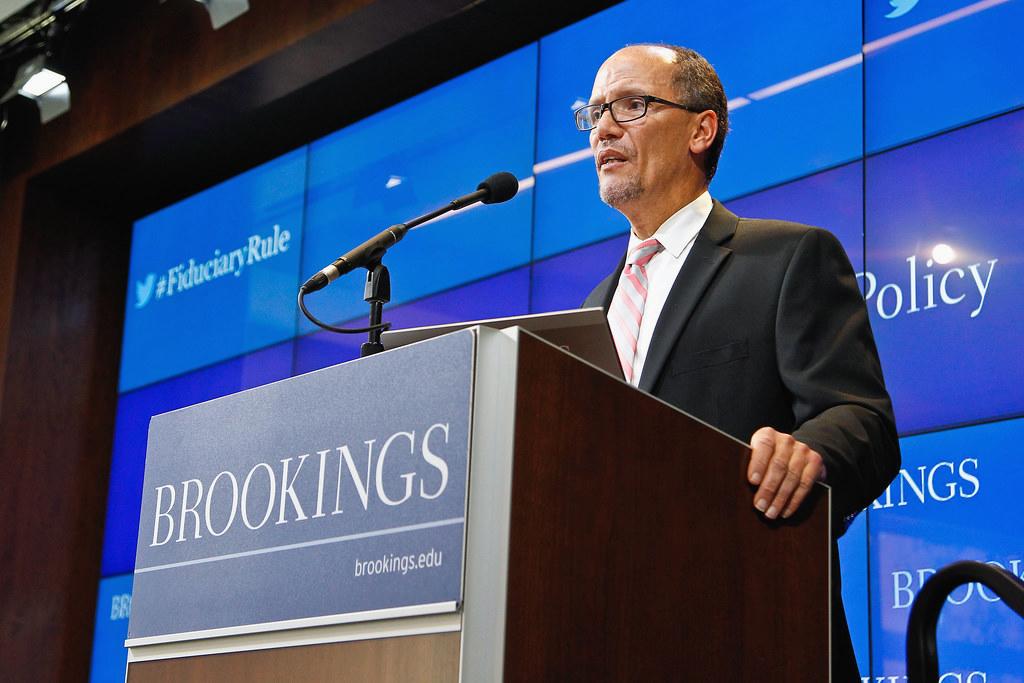 Rachelcoronado9's tweet photo. Treasury managers allocate 1-2% to BTC and call it innovation. Adoption flows from boring balance sheet decisions. https://t.co/pmgJscES5Q