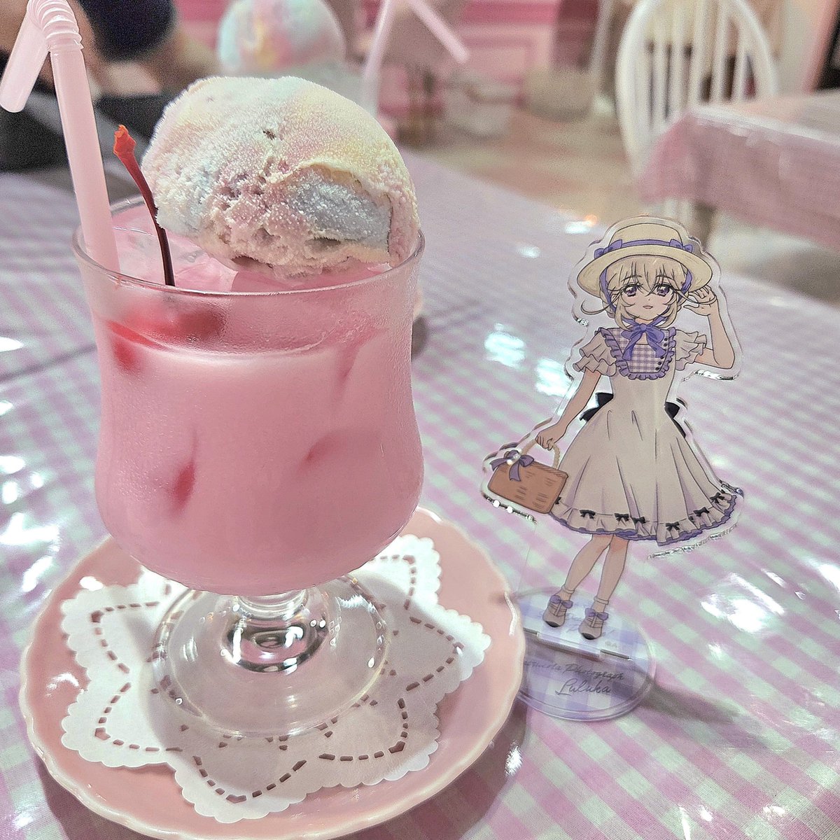 S2_MyaS2's tweet photo. 原宿でカフェ活🩷 https://t.co/KWBHsmaOdK
