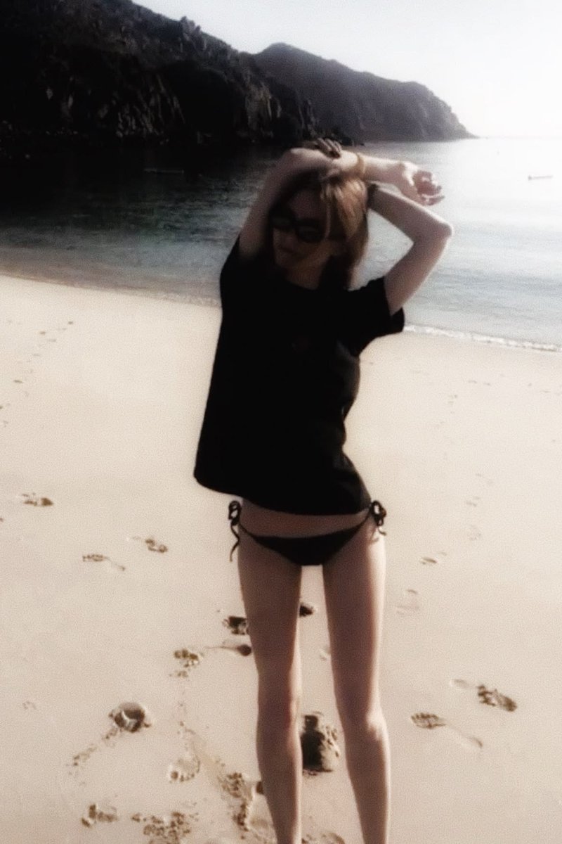 greenlunass's tweet photo. Things I used to do at my hw before locking in and loosing almost 40 pounds 

𝐴 𝑡ℎ𝑟𝑒𝑎𝑑 𝑓𝑜𝑟 𝑒𝑑𝑡𝑤𝑡 ✶ ﹕ #edtwt / #ricecaketw / #triggering  / #meanspo  
╰╮ ᥫ᭡

† Non edtwt DNI. https://t.co/H8vd8lTbY3