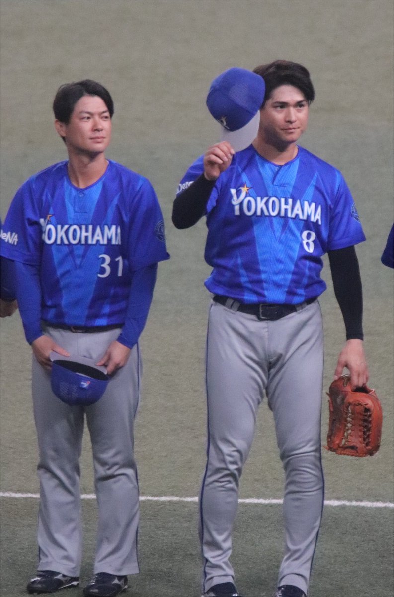 naguuuuuuuuu's tweet photo. 顔面偏差値が高すぎる筒香塾お2人

7/13 バンテリンドーム

#神里和毅 #柴田竜拓 #baystars https://t.co/LW934sGFJB