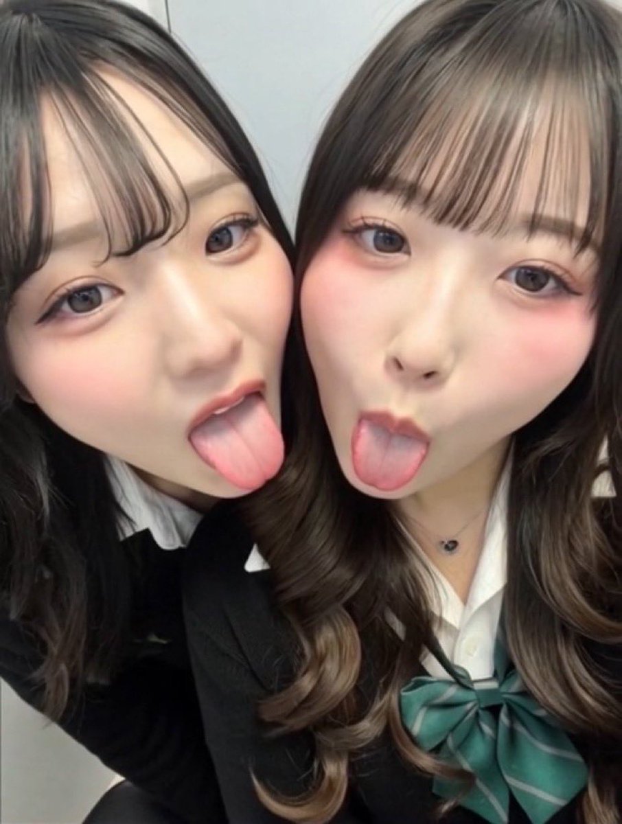 high1875276's tweet photo. 貼り合いしよ❤️
#貼り合い https://t.co/Z8mojkzprI