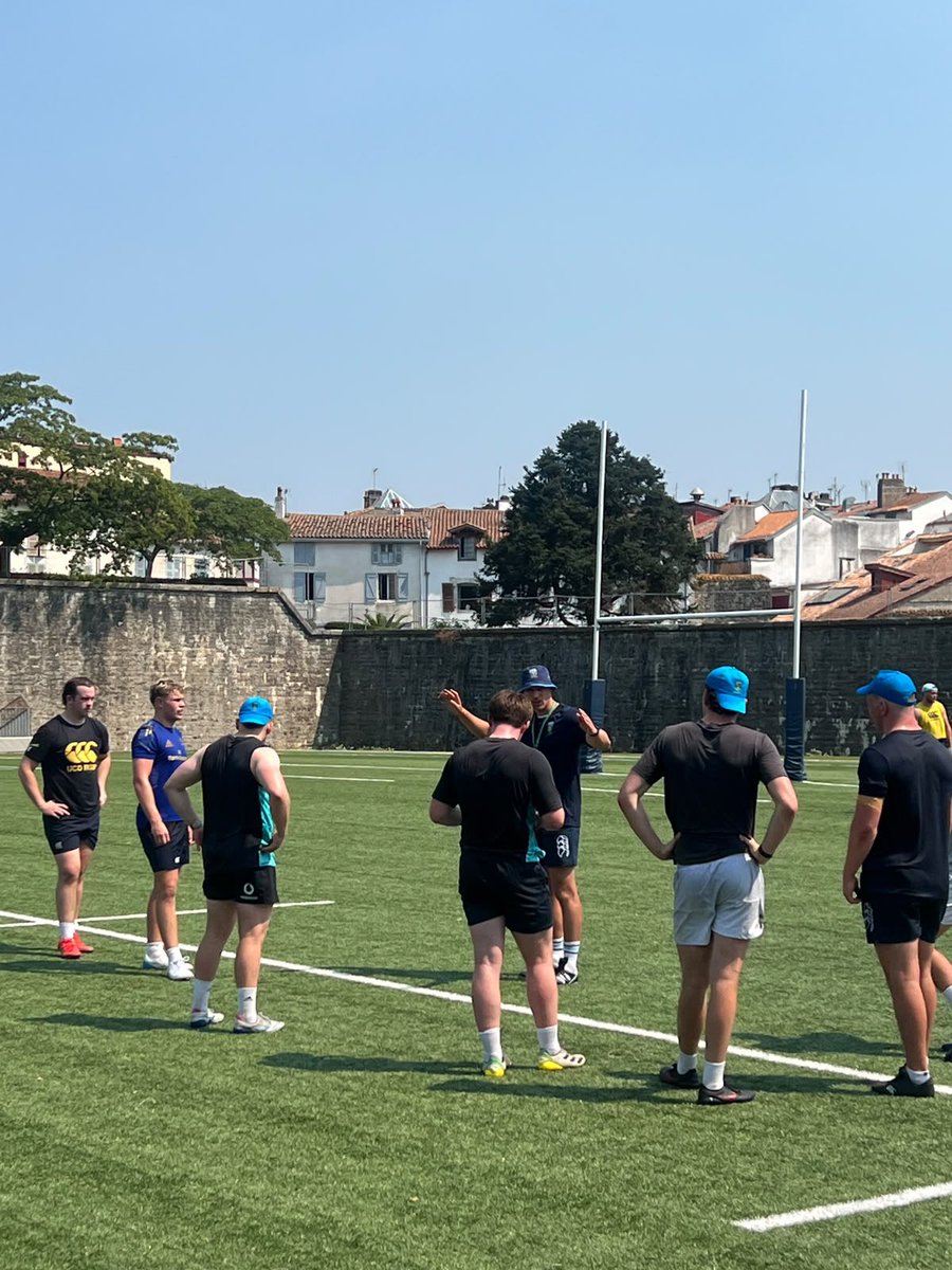 UCDRugby's tweet photo. Touchdown in Bayonne 🇫🇷 

Men’s seniors are back in Bayonne for another fixture vs @sjlorugby and some summer training before the Leinster league kicks off https://t.co/1YbT9GNnSN