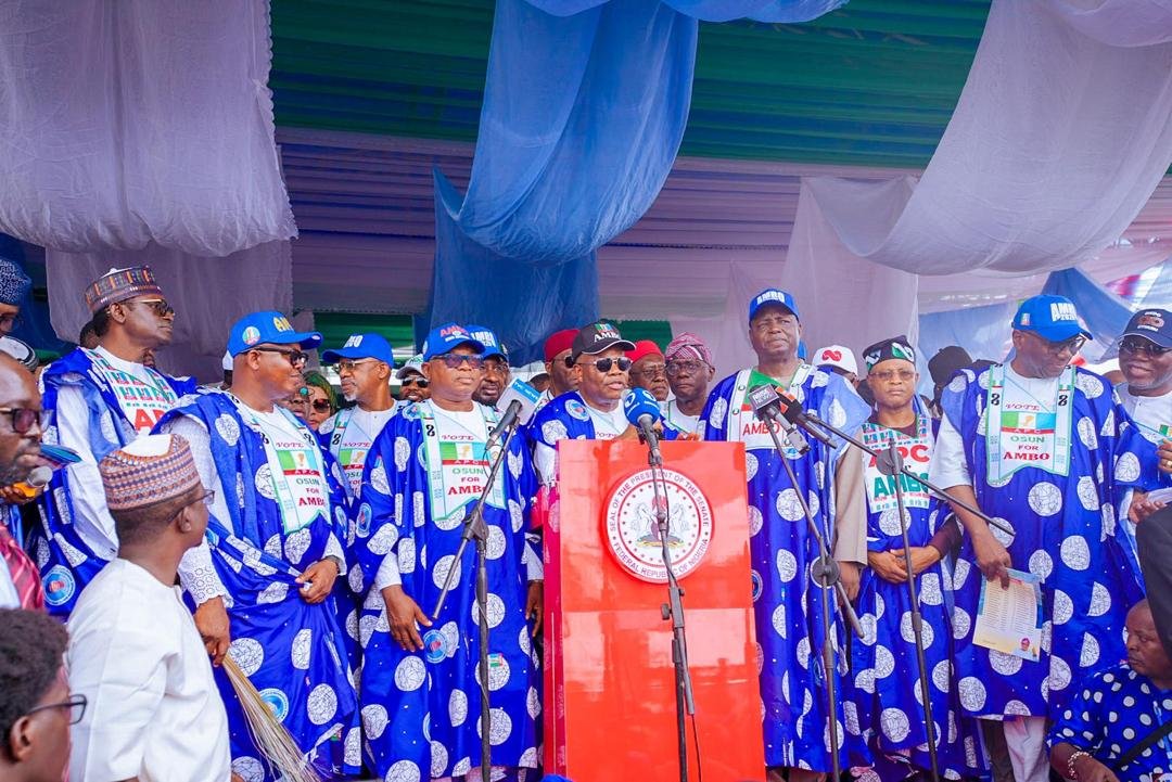 GboyegaOyetola's tweet photo. What a truly great mega rally today! A heartfelt thank you to everyone who came out and showed their support for our candidate, @OyebamijiBola . Together, we move forward! 💪

#Osun2026 #APC #AMBO https://t.co/NVhDGmQtiP