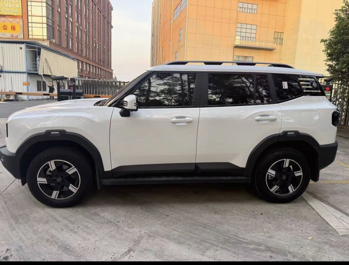 dharmieKING's tweet photo. 2026 Jetour T1.   35.2 million naira (with shipping &amp; clearing ) https://t.co/ubR1enBlCs