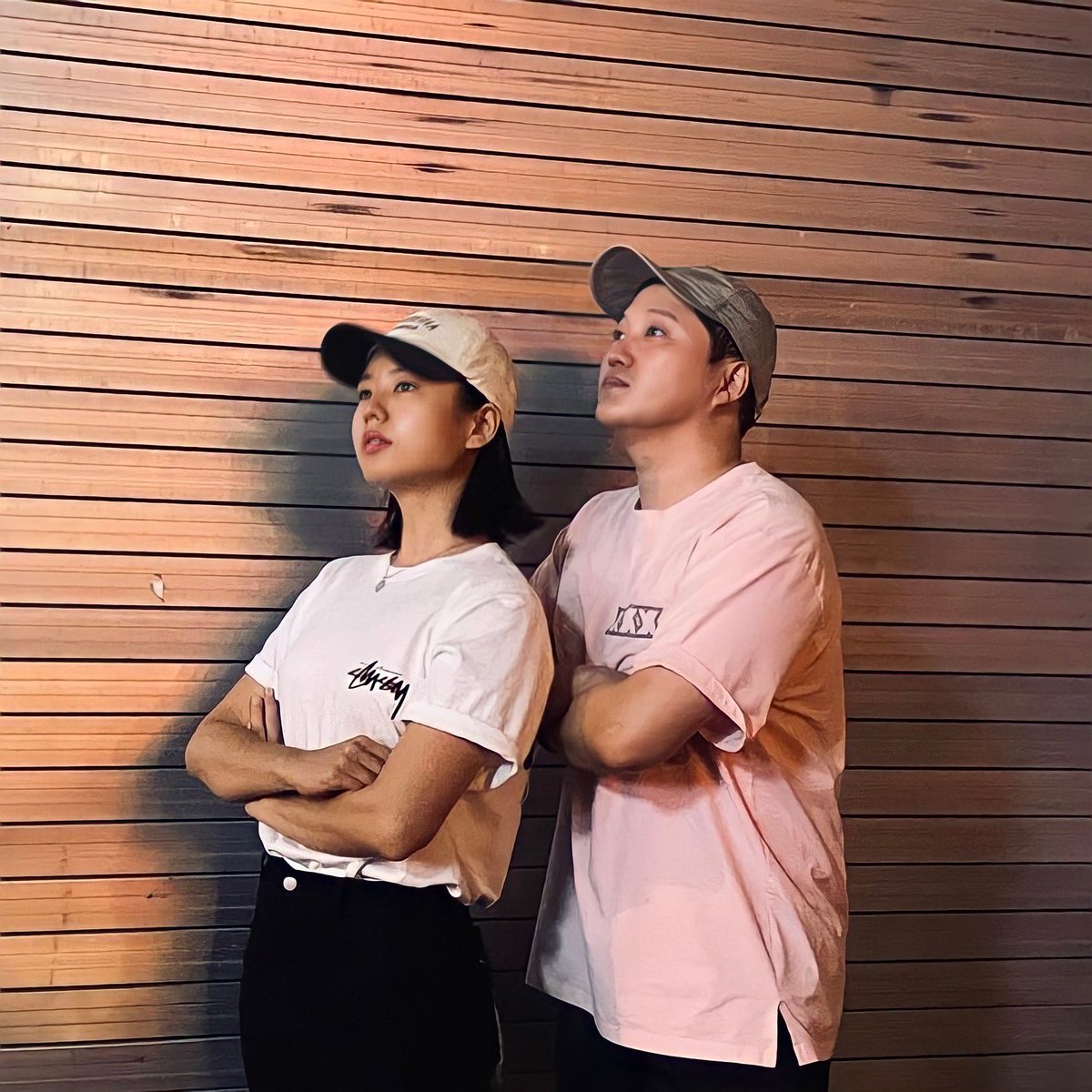 acamelliablooms's tweet photo. เรือผีแล่นรายปีจริงๆ นี่มาแค่ tag ig หากัน ยังต่ออายุขัยให้ชิปเปอร์ได้ขนาดนี้
รบกวนกมกมเสิร์ฟให้กันบ่อยๆได้ไหม คถมาก อยากเห็นเค้าสองคนอยู่ในเฟรมเดียวกัน🥹
และจะดีกว่านี้ถ้าซซ3ประกาศเปิดกล้อง ฮืออออ
#gomgomcouple https://t.co/SuYl0ZOIEQ