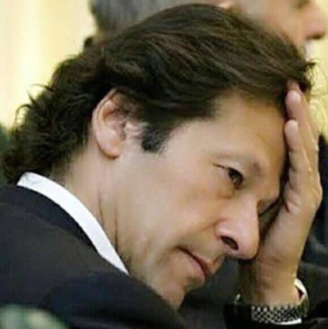 SaimaTahir_PK's tweet photo. کون حساب دے گا اس معصوم بے گناہ کے قید تنہائی کے دنوں کا ؟؟؟
#جناح_کا_جانشین_عمران_خان https://t.co/hW77OpOm9V