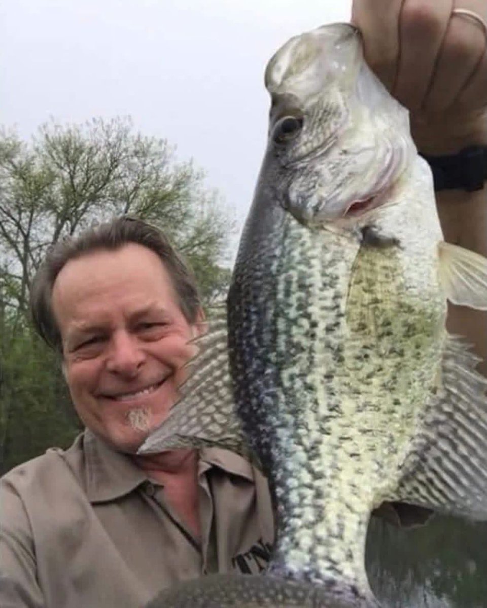 TedNugent's tweet photo. Fried crappie…yes please! https://t.co/Q72QiuVeyX