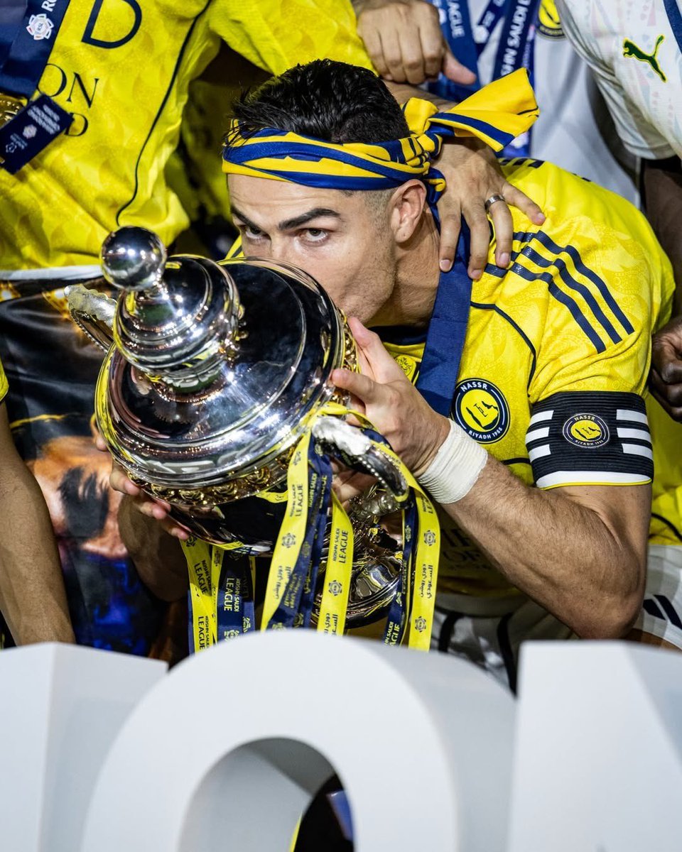 Nfcdiario's tweet photo. 🚨🚨🚨🚨🚨🚨🚨🚨- A bola :

هدف كريستيانو رونالدو هو تكرار نجاح الموسم الماضي مع النصر 🥶🥶🥶🥶🥶🥶💛💛💛💛💛💛 https://t.co/ub2x0qH32a