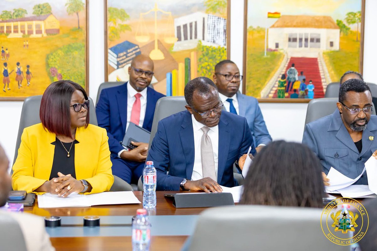 Cassielforson's tweet photo. Signed today, a landmark MoU under #GANRAP securing 30% of large-scale gold output for Ghana's strategic reserves. 

Our target is 15 months import cover by 2028.

On behalf of the Government of Ghana, I thank the Ghana Chamber of Mines and all participating large-scale mining companies for their commitment. 

Together, we are building an economic war chest that will shield our nation from external shocks, stabilise the cedi, and secure our economic future.