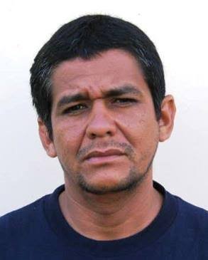 Justiciero17530's tweet photo. el loco ovidio es el nuevo líder de los lobos después de la caída de alias pipo, opera en manabi y su fortaleza es portoviejo donde tiene a su gente metida en el municipio y los choneros se están encargando de eliminar a cada uno de ellos, tiene un club de fútbol (11 de mayo). https://t.co/YW1N7TKrEF
