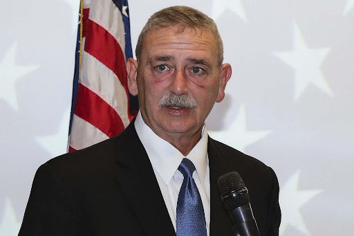 GOP__Ls's tweet photo. 🚨 BREAKING: Republican official Chuck Wright has been found guilty of stealing $89,000 of charity money for personal use.

He has just begun his 41 month sentence in prison. https://t.co/7u4xRixBik