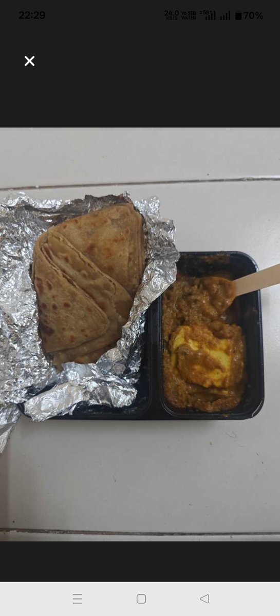 mukeshsrinet's tweet photo. @zomato : How can I explain that different dish delivered in chat? I have uploaded the picture also and not getting validated https://t.co/OOf6IxB0z8