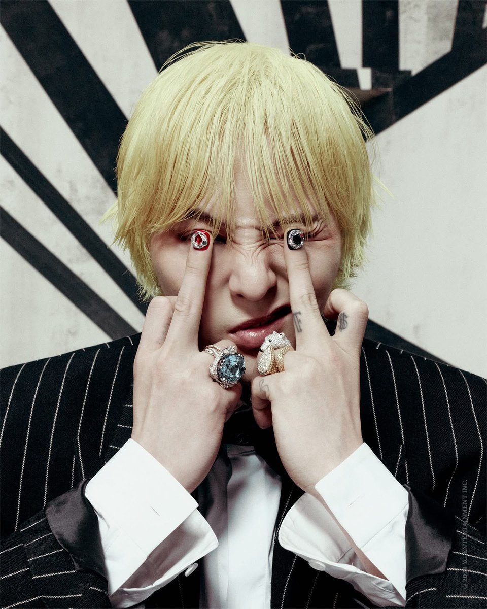 GD_officc's tweet photo. [BiiiG] VISUAL PHOTO - BiiiG ver.

2026.08.19. 6PM (KST)

Pre-Save Now.
: https://t.co/pyl91AZ1HL https://t.co/Me0xTBFq5y