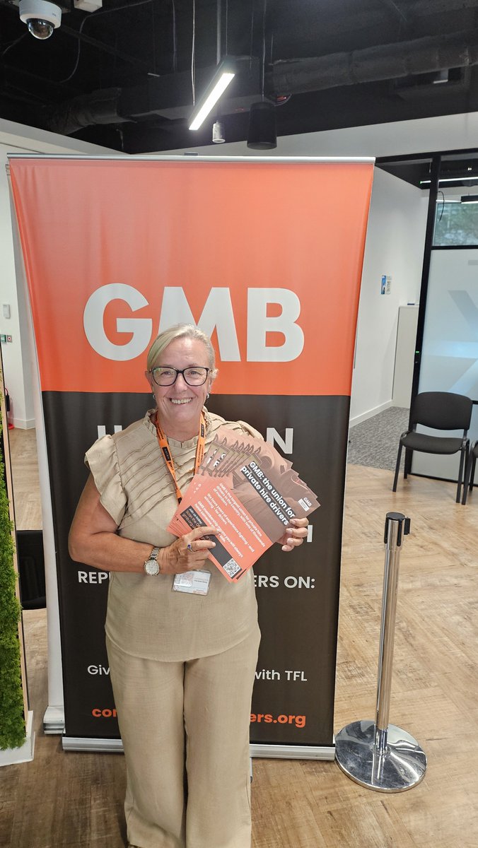 MatthewKWright's tweet photo. Great to be at the Uber Hub with @tracy_beeson today with our new membership forms - off to a good start!

@GMBLondonRegion represents and campaigns on behalf of 1000s of members in our Professional Drivers branch. 

Not a member yet? Join here today 👇 

https://t.co/60v614mTeG https://t.co/lIyA0A2Tpg