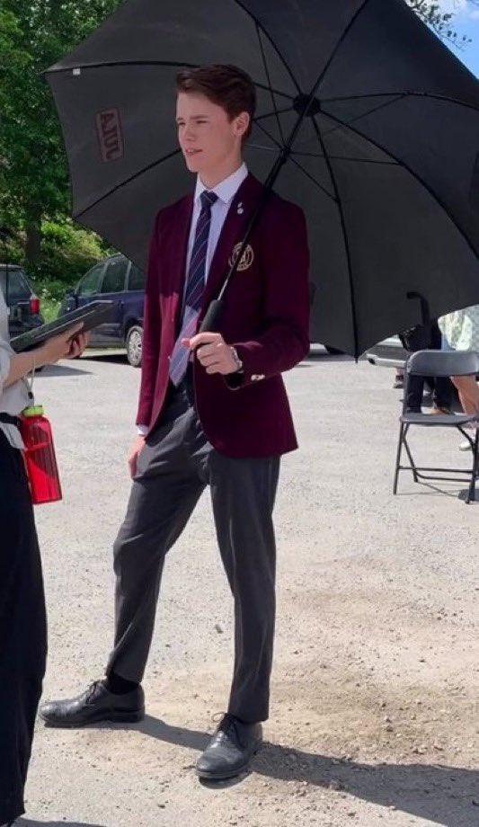 ingensomdus's tweet photo. edvin ryding when it’s time to be gay on camera https://t.co/L5tV11sHcp