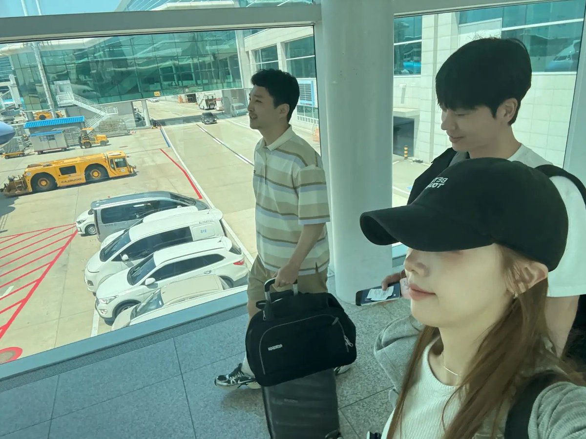 nugoolman258's tweet photo. 미친 서핑하우스통 옴…서하보고 자야겠다 https://t.co/f09UdhuRqJ