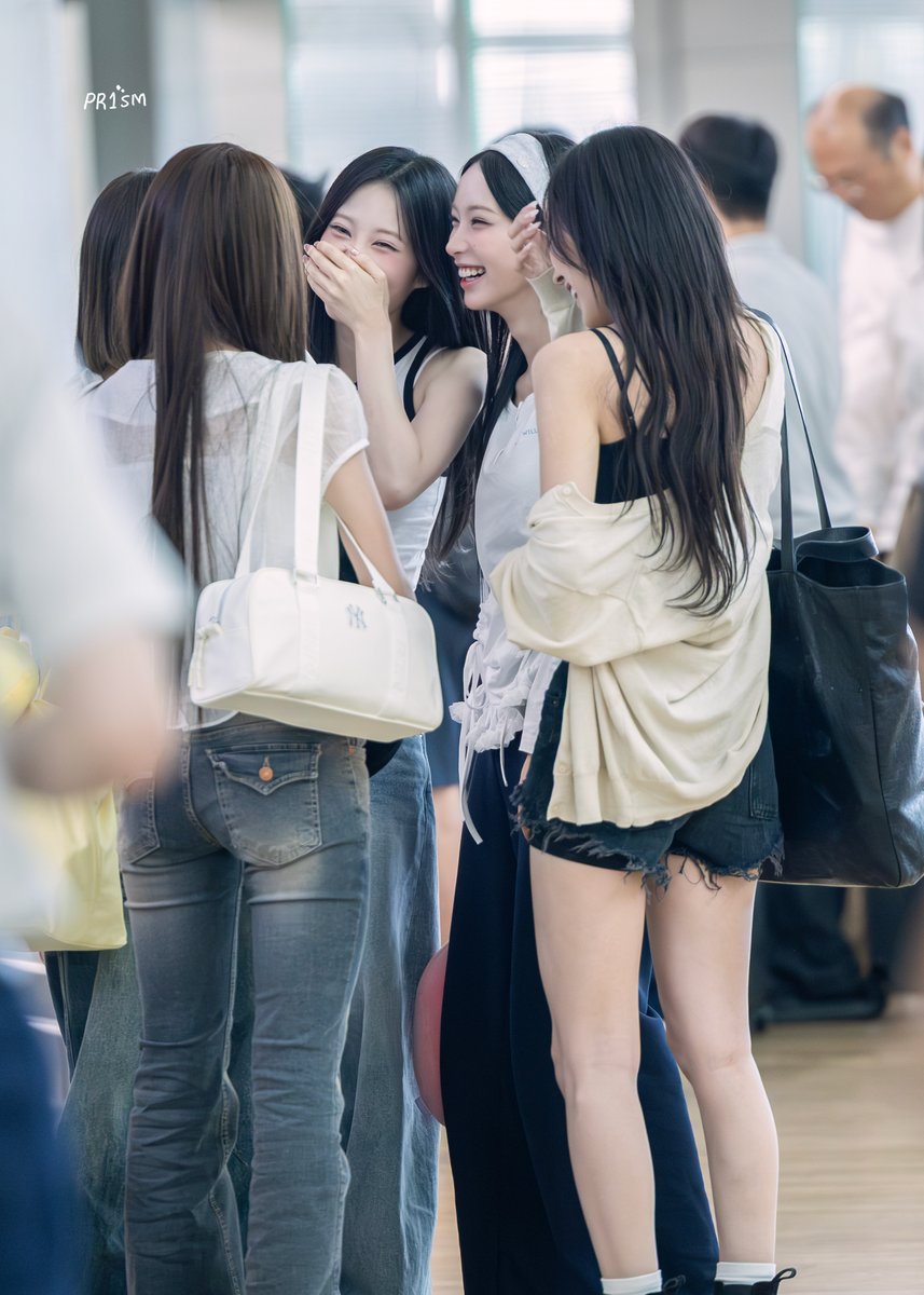 PR1SM_0326's tweet photo. 260812 

#원이 #WONI 
#RESCENE #리센느 https://t.co/dnoNH57Mys
