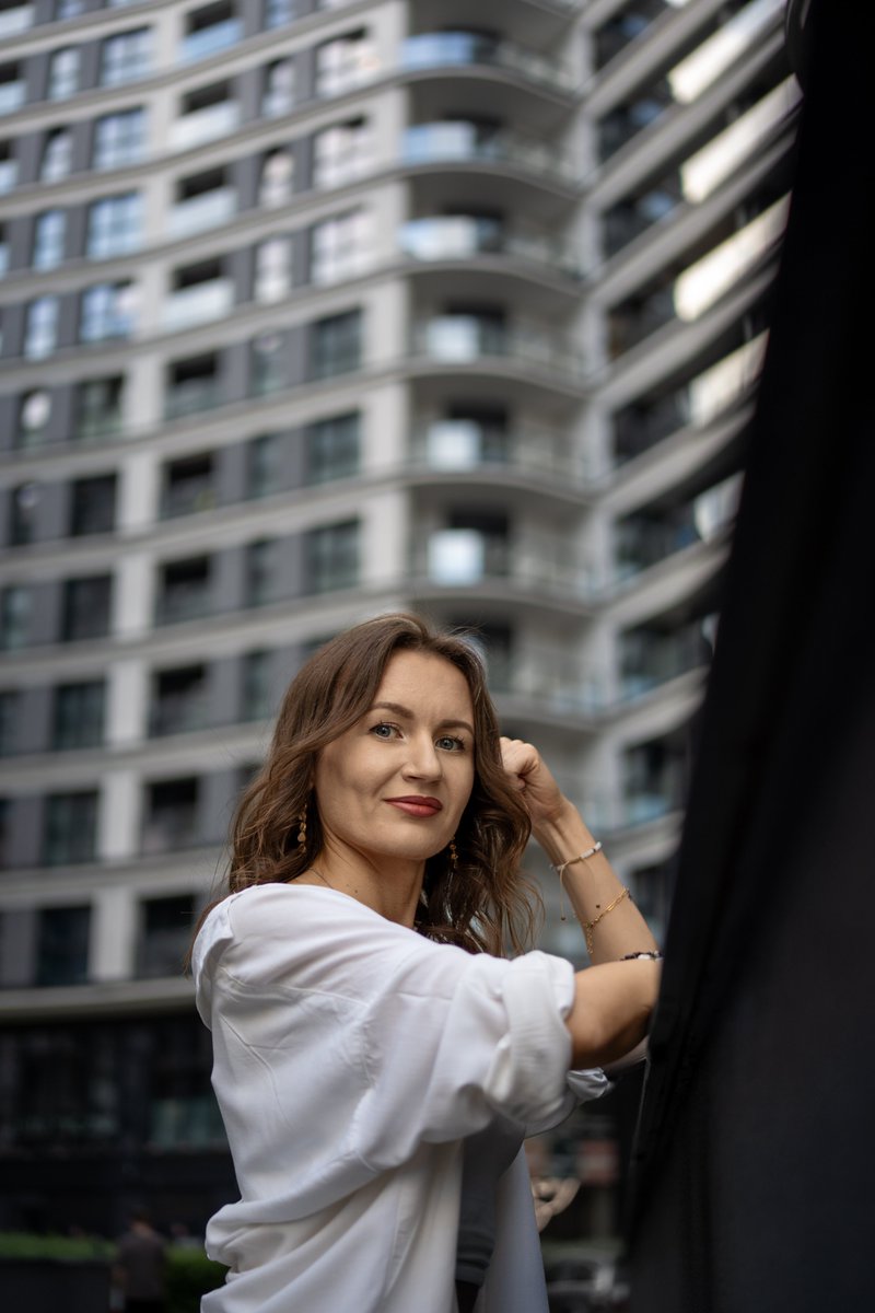 adamdpl's tweet photo. Sesja na tle warszawskiego HongKongu :)
Zdjęcia zrobione Sony A7CII i Samyangiem 45mm f/1.8 na przysłonach f/1.8-2
#portret #miasto #sonyalpha #samyang45mm #sesja https://t.co/mrCVe4XmFj