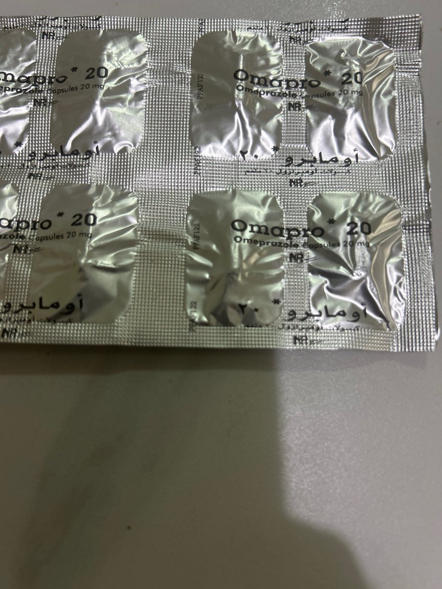 abubalj's tweet photo. ما قولكم دكتورنا الخريت فيمن ترك هذا الدواء ناسياً؛ ثم ذكره وقد امتلأت معدته حتى تضلع

أيتناوله قياساً على أن من نسي صلاة فليصلها إذا ذكرها؟

أو يتركه قياساً على من ترك زكاة الفطر والأضحية فلا تشرعان بعد وقتهما؟

وهل الحكم بتناوله قبل الطعام معلل؛ فيقال بأن الحكم يدور مع العلة وجودا وعدما؟
أو هو مستحب فلا يسقط به الواجب؟

أفتنا مشكورا مأجورا

@aburaheel86