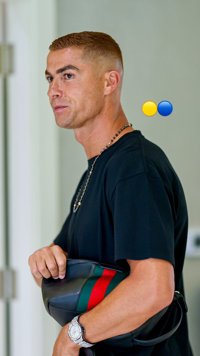 FConPredict's tweet photo. 🚨 RONALDO / AL NASSR

Cristiano Ronaldo is back in Al Nassr training with a new hairstyle. 

i/ @Cristiano https://t.co/A14StvPGxX