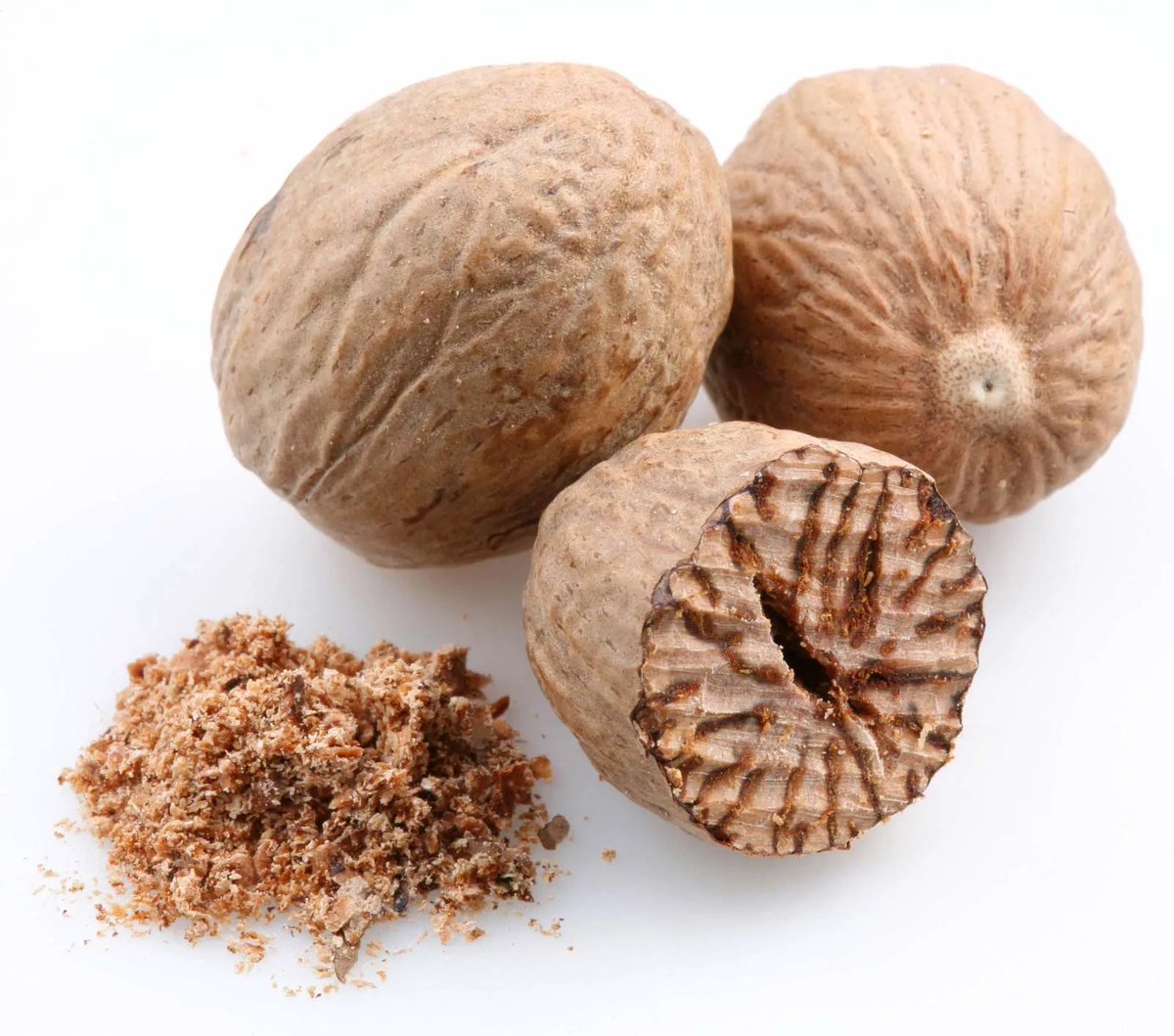 HerbalistChief's tweet photo. REMEDY FOR EXTERNAL PILES. 

Grind nutmeg into powder and mix it with Sheabutter. Apply it on affected part before bedtime. You will be okay. 

Nature heals. https://t.co/VaGQ0SxE7A