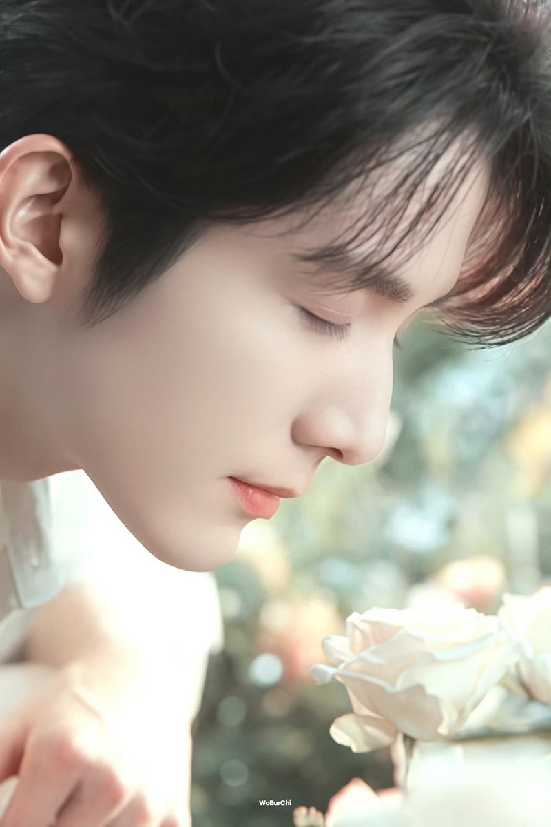 rikka_xoxo76's tweet photo. やっぱりお花の精だね(ｷﾘｯ
🌹の美しささえ霞んでしまう

cr.我不入池 Weibo https://t.co/XvuSiLuHDG