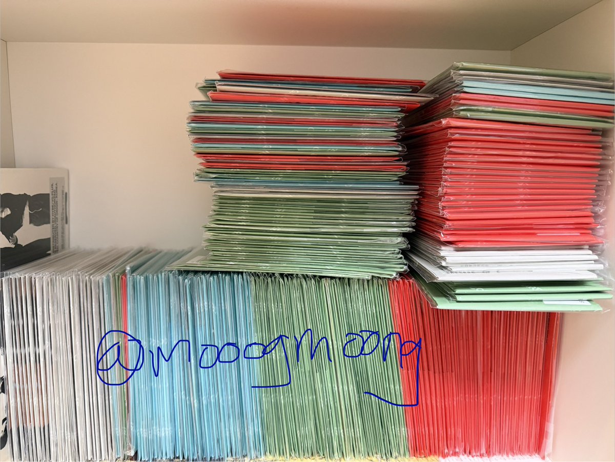 mooogmoong's tweet photo. WTS 코르티스 위버스반 위버스 앨범 미개봉 양도
cortis GREENGREEN sealed unopened album

1 set 3.3

BULK ⭕️
https://t.co/d9nTWxonkR

pc photocard seonghyeon james juhoon keonho wtb buy redred 양도 wtb unopened wvs weverse photobook 막콘 화정 PYPD WTS https://t.co/d2u5bukpDP