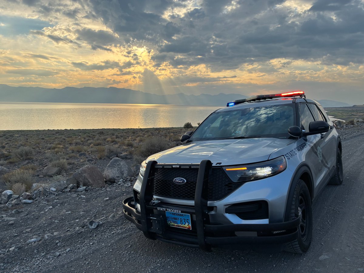 NVStatePolice's tweet photo. Washoe County, NV. 8/13/26 10:45 a.m. #Update #TrafficAlert #BugFire #StallionFire
Road Closures: https://t.co/CIjvQdnirN
-US395 is open at the NV/CA State Line, expect delays.
-SR445 remains closed between Axe Handle Canyon Rd and SR446.
-SR446 is open with no access to SR445.
This remains a dynamic situation, and conditions can change quickly. Motorist in the area should remain vigilant and continue to closely monitor official updates.
Drive safe Nevada!!