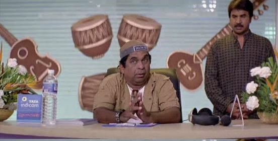 HeyItsRajaa's tweet photo. @GanaDhfj3 @chinnodu___ @HarshaReddy_07 Dhoni account ki send chesenaa ?? https://t.co/DBXMn5SDFr