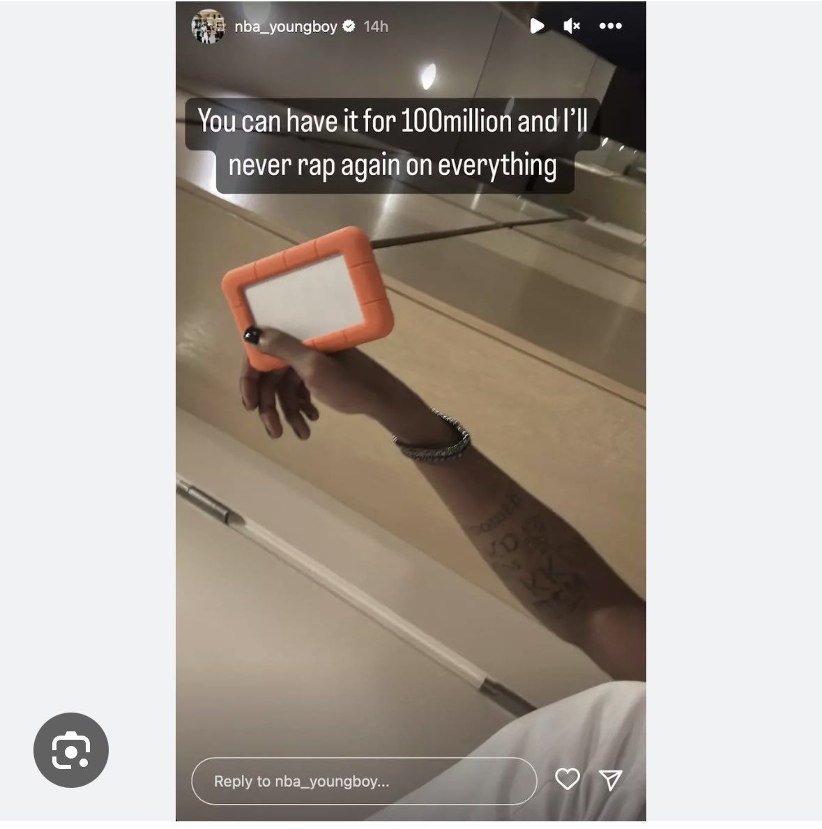 usmillermatthew's tweet photo. @OVOSTRIFE @sc @memphisbleek Here’s NBA young boy holding the exact same model of hard drive … Drake and Memphis bleek not the only two people to have it either it’s for sale rn lmk if you need a link https://t.co/EFPiv0oBoN