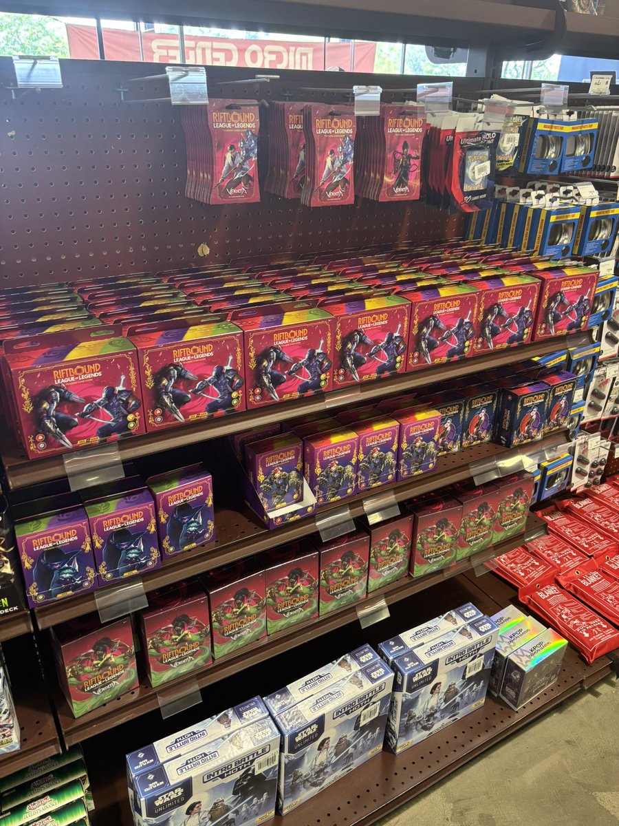 IsBandit6053's tweet photo. @BardyGG @scruffycitytv Yeah I looked and walked right out. I can wait and hope my local microcenter gets a couple cases in. Stopped by there today and they were loaded with Vendetta (~10 booster boxes not pictured). If not, I don’t mind buying in a few weeks at market. https://t.co/jpXkLWmf3a