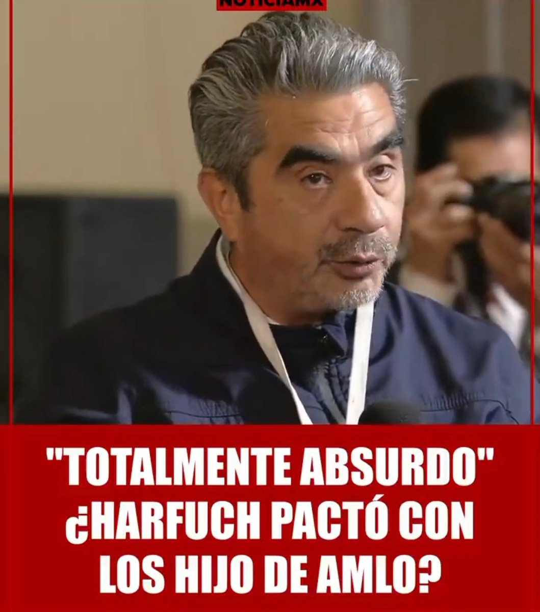 AliciaJ86958882's tweet photo. Este tipo dice que viene de @Megacable.
Confirmen para cancelar ese servicio. No voy a estar pagando para que quieran golpear a mi Presidenta. https://t.co/09j8MGGzgb