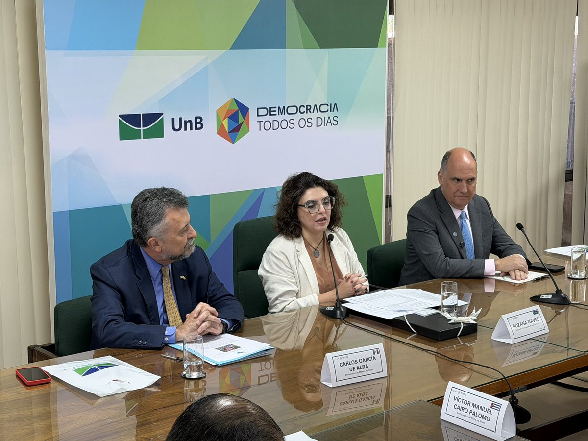 cgarciadealba's tweet photo. Excelente,inédita reunión Embajadores América Latina&amp;Caribe ante @govbrazil con 2 Rectores @Brasilia_DF Univ Nacional Brasilia&amp;Univ Católica Brasilia.Como Presidente pro Témpore #GRULAC una mis prioridades es reforzar la cooperación&amp;movilidad académica,tan necesaria. @EmbaMexBra https://t.co/XmYaj0h10r