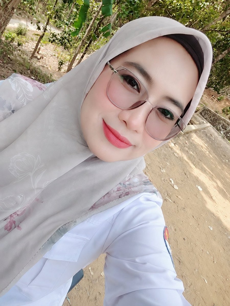 cekinharian's tweet photo. Hi https://t.co/AnECIE4Z23