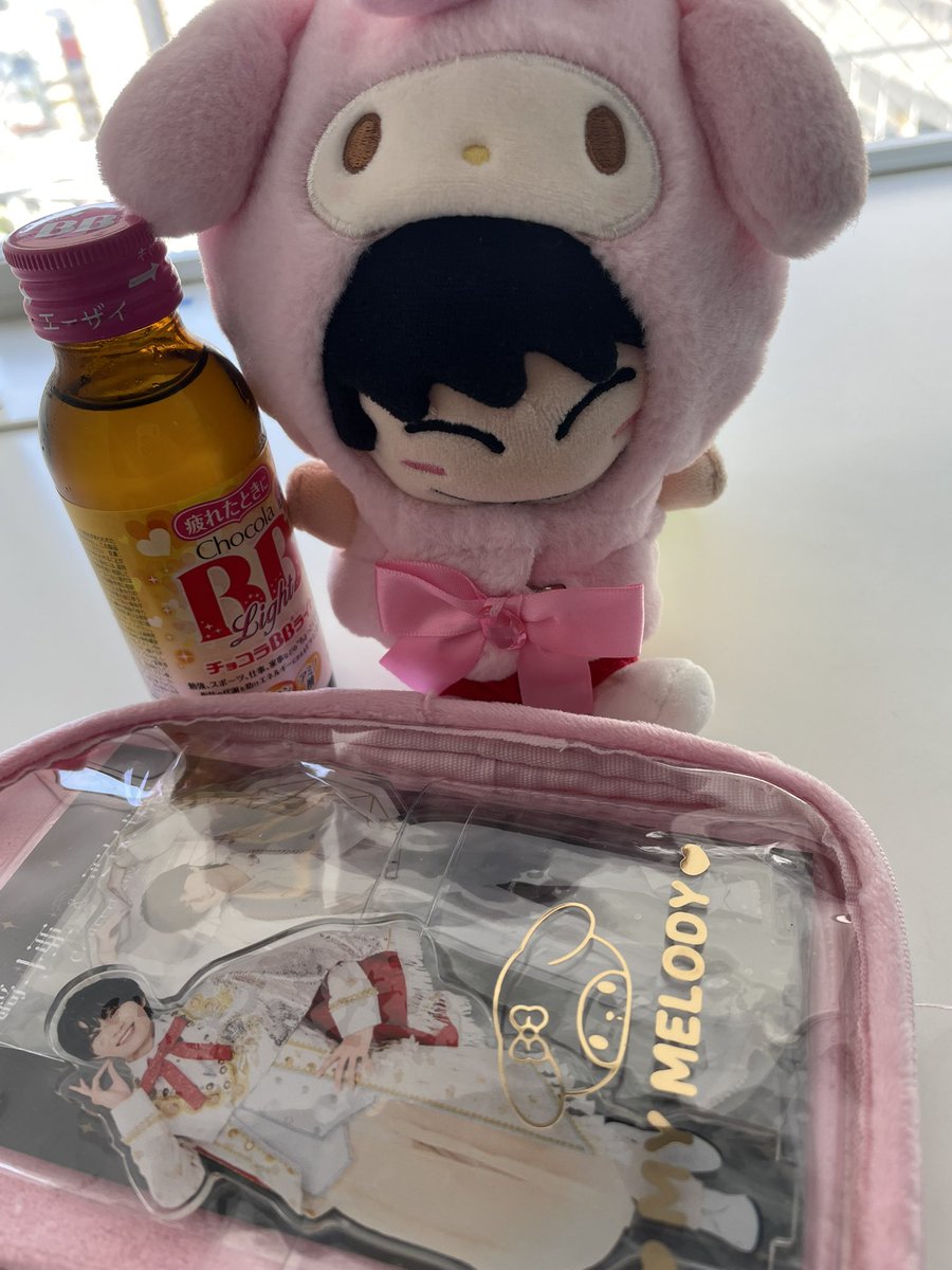 dai_go728's tweet photo. 関ジュ魂あけーー早く会いたい気持ちと愛しさと尊さが増し増しで仕事に持ってきてもた😃💕心と体が痛いのとインドカレーで胸やけもありwwとりあえず
会える日までガンバレッツゴー
#嶋﨑斗亜
#斗亜ちゃん https://t.co/o3G4oJyNQR