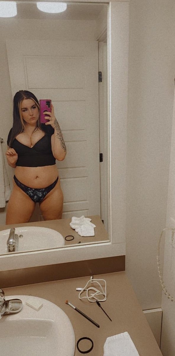 SS420565's tweet photo. Free for one day for every new subscriber!! Only few spots left!!!! Then 50% off your first month, https://t.co/4t5Dcymqmu https://t.co/Ls6cqFuUEv