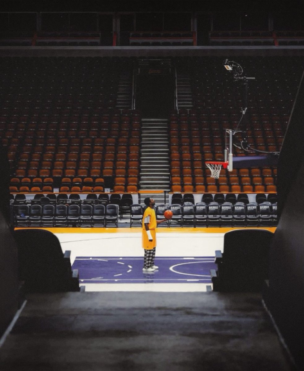 flenjure24's tweet photo. Stay down for the come up. 

The countless hours obsessing through the night won’t be in vain.

Stay 🔒ed in. https://t.co/361NqrGMnm