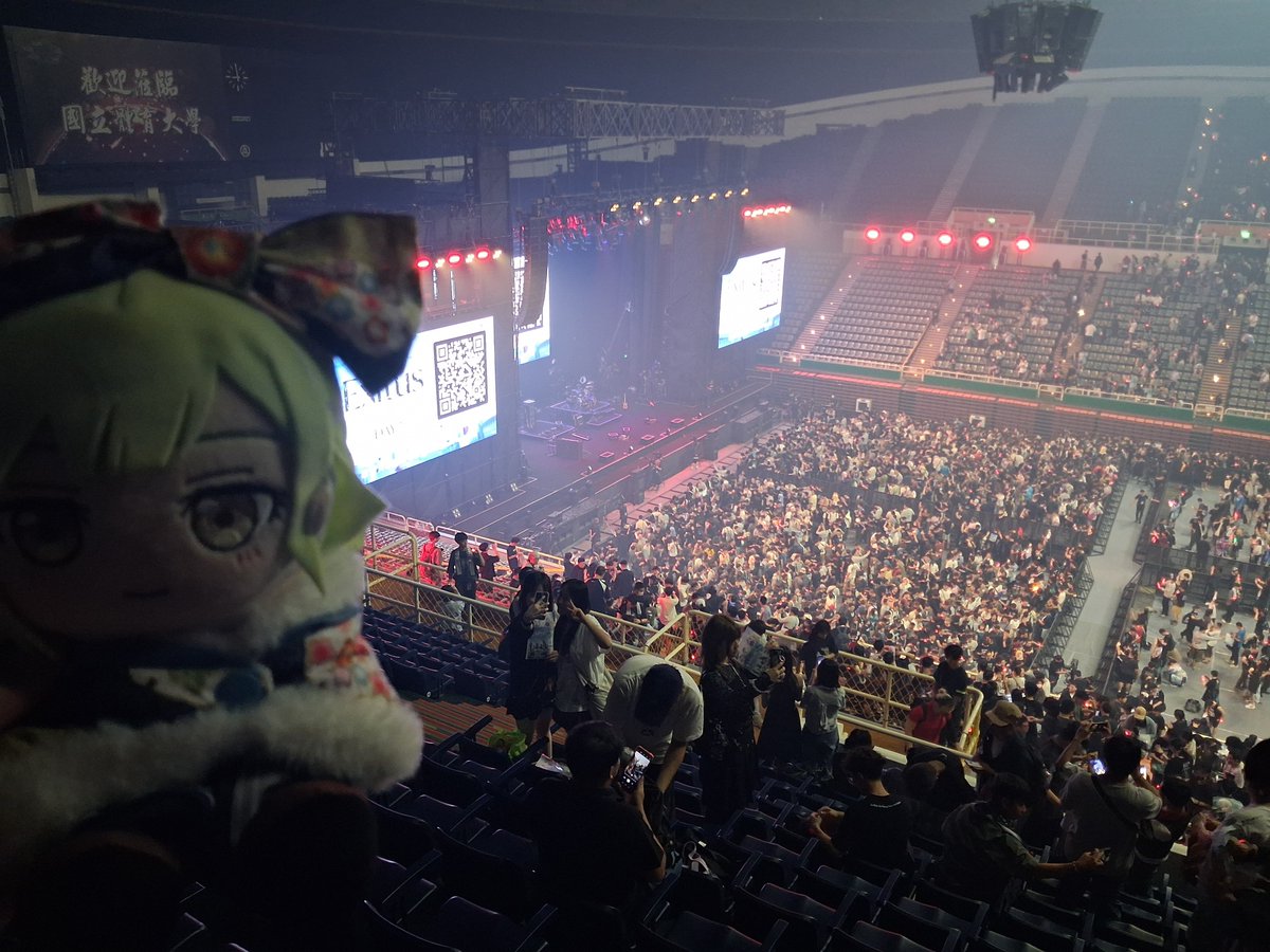 salmonblue2's tweet photo. ありがとう！！！
素晴らしい演出でした！！
#Ave_Mujica 
#高尾奏音
#佐々木李子
#岡田夢以
#渡瀨結月
#米澤茜 https://t.co/DzVxTUVVYc