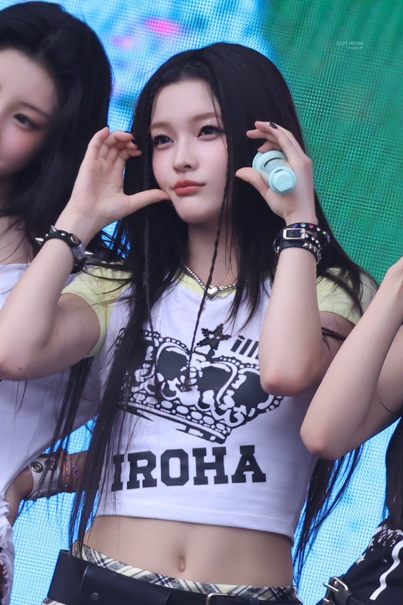 iropkp24's tweet photo. 2608 260809
#ILLIT #IROHA #이로하 #イロハ https://t.co/ybSxcFLja3