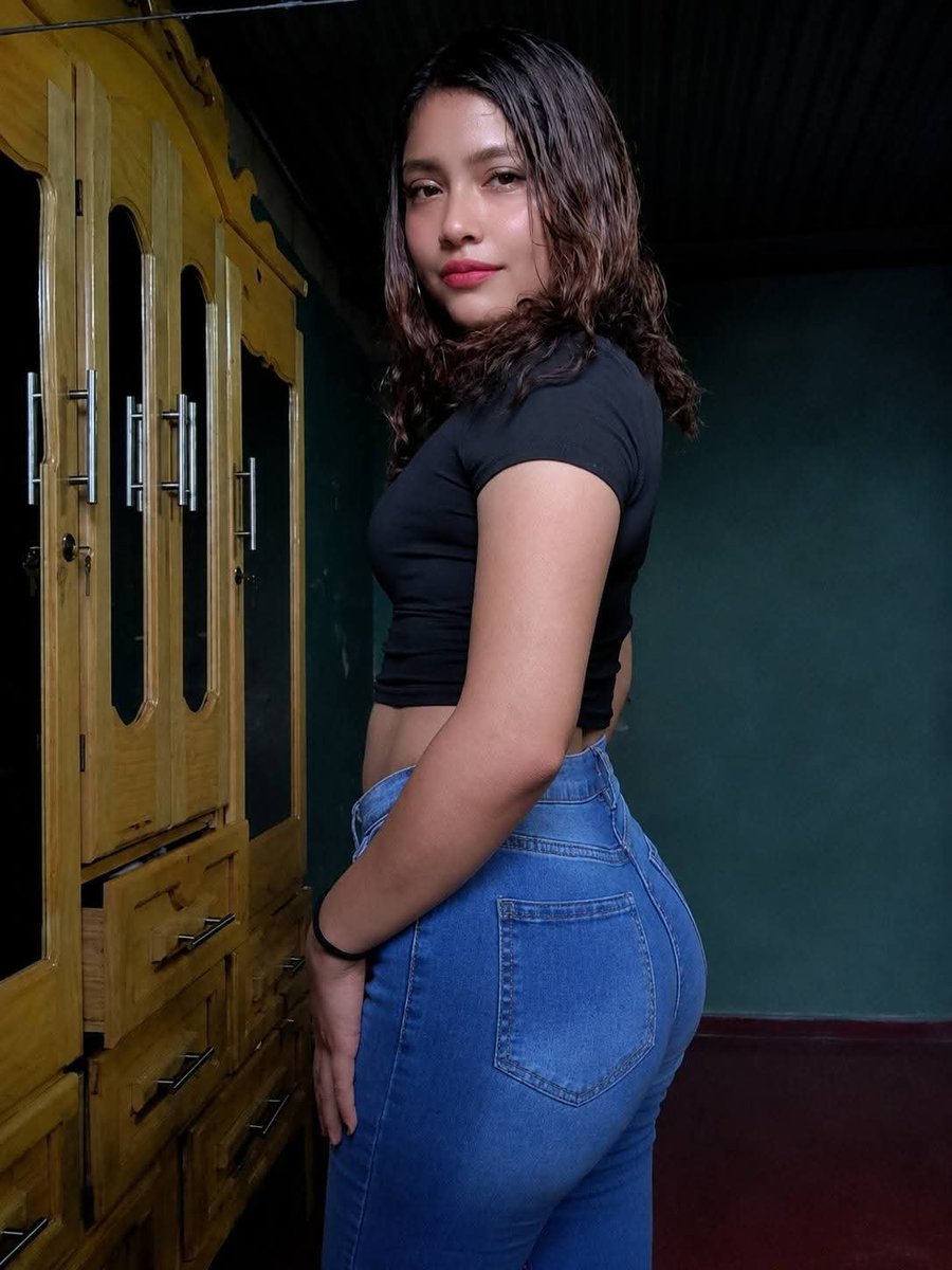 gaby77ar's tweet photo. Quien me lleva a la feria? 🤤🥵 https://t.co/EM4JTQG2d9