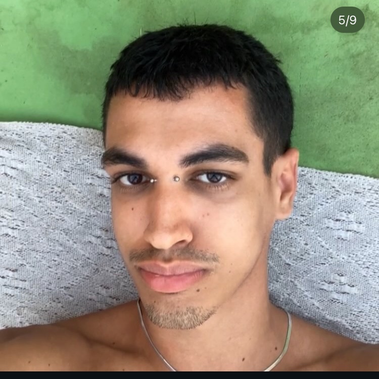 mari_vrga's tweet photo. Essa aqui é a “mulher trans” responsável pela condenação de 1 ano de reclusão do Sr. Adripaulo e a perda do seu emprego em que estava há 13 anos. Uma trabalhadora dos serviços gerais, mãe de 3, também perdeu o emprego. Motivo? Informá-lo que estava no banheiro errado. https://t.co/grARSxKjo1